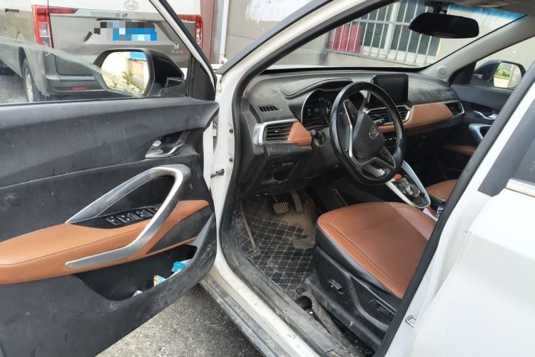 Used Baojun 510 2017 1.5L Automatic Luxury Model Driver Seat