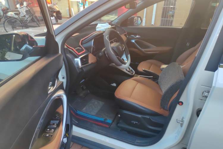 Used Baojun 510 2017 1.5L Automatic Luxury Model Driver Seat