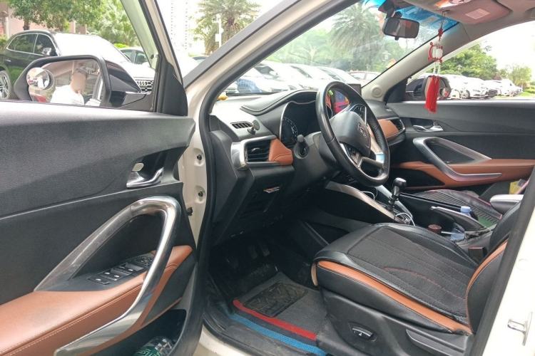 Used Baojun 510 2017 1.5L Manual Luxury Model Driver Seat