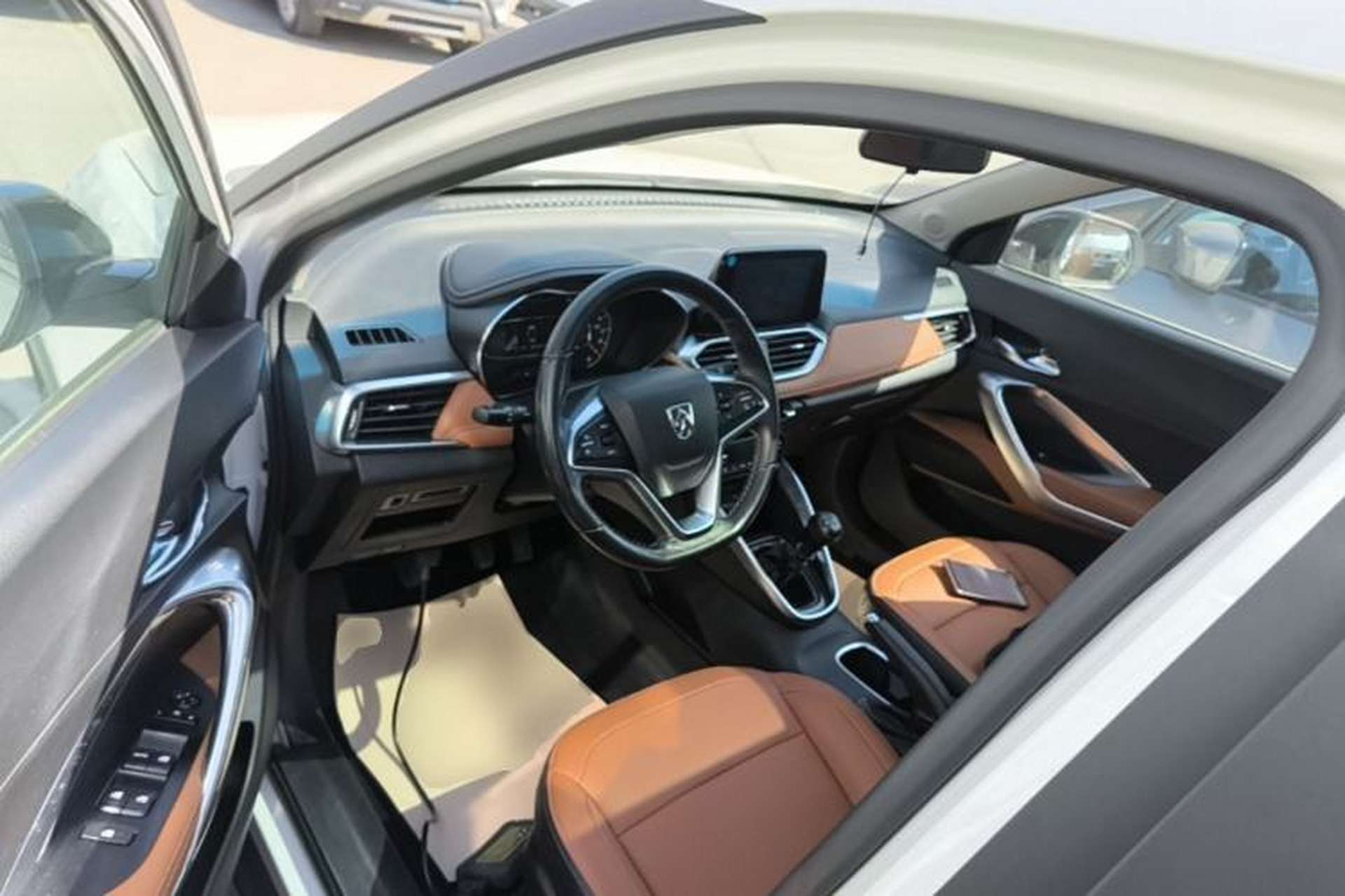 Used Baojun 510 2017 1.5L Manual Luxury Model Driver Seat