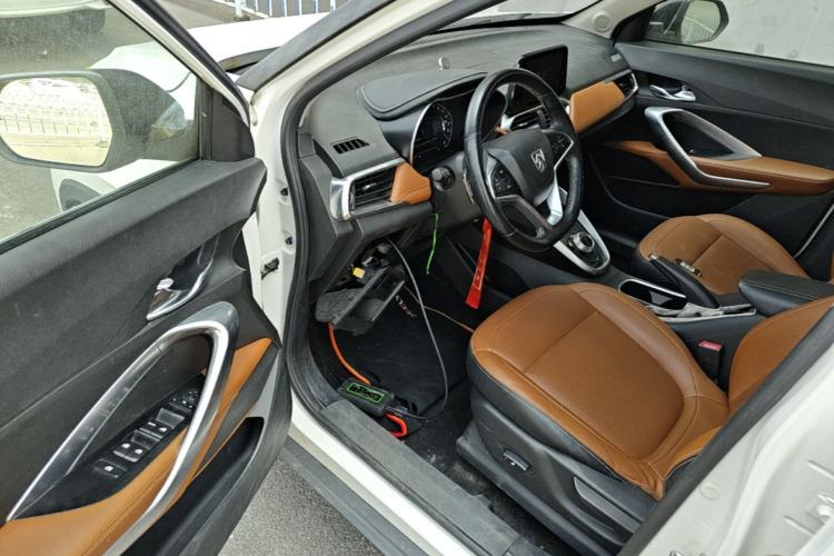 Used Baojun 510 2017 1.5L Automatic Luxury Model Driver Seat