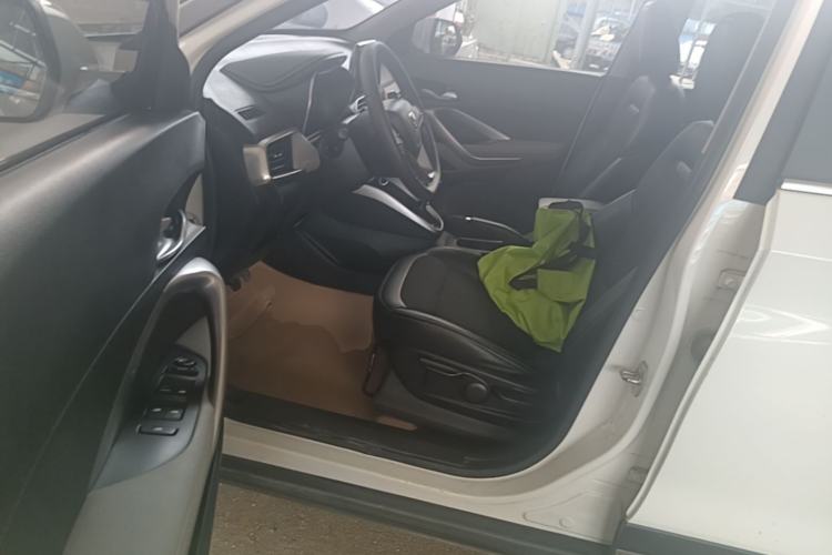 Used Baojun 510 2017 1.5L Manual Fashion Model Driver Seat