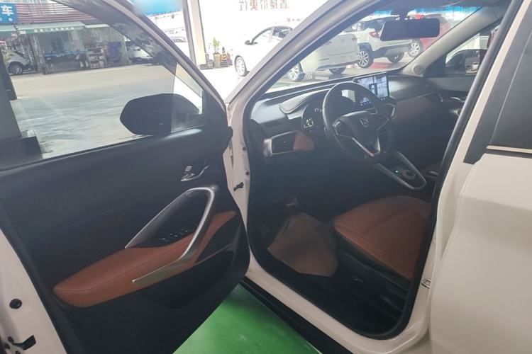 Used Baojun 510 2017 1.5L Automatic Luxury Model Driver Seat