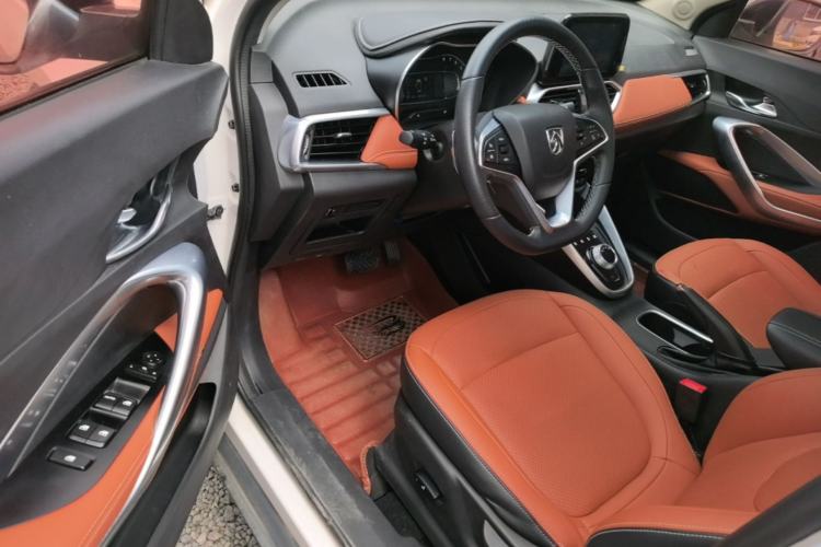 Used Baojun 510 2017 1.5L Automatic Luxury Model Driver Seat