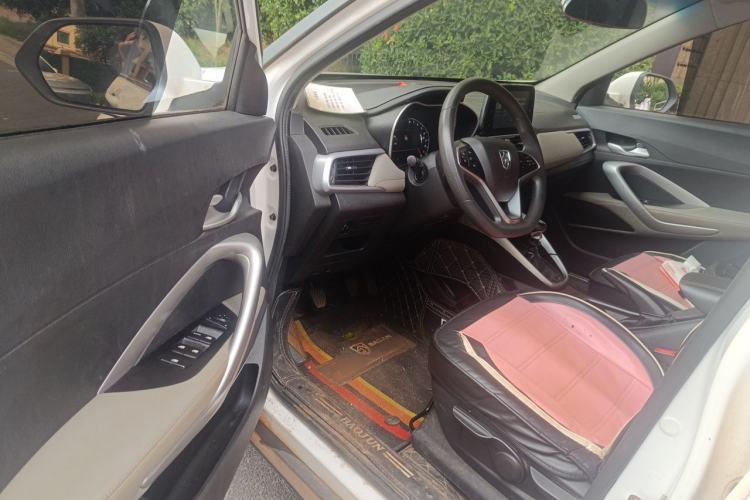 Used Baojun 510 2017 1.5L manual Comfort trim Driver Seat
