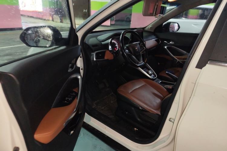 Used Baojun 510 2017 1.5L Automatic Luxury Model Driver Seat
