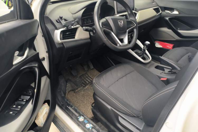 Used Baojun 510 2017 1.5L manual Comfort trim Driver Seat