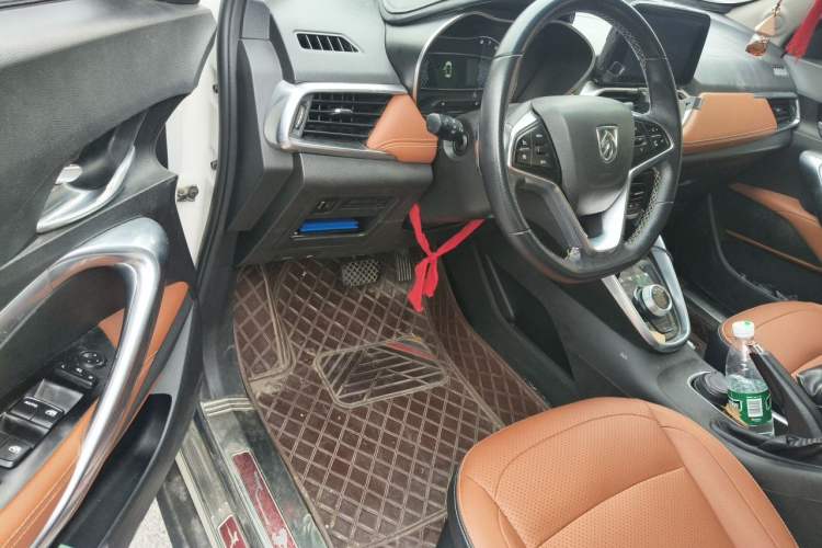 Used Baojun 510 2017 1.5L Automatic Luxury Model Driver Seat