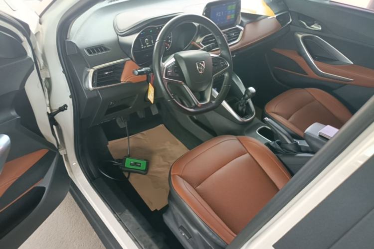 Used Baojun 510 2017 1.5L Manual Luxury Model Driver Seat