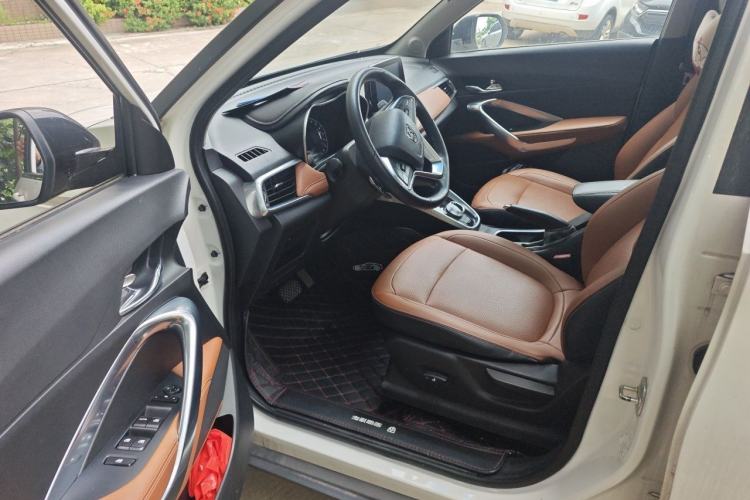 Used Baojun 510 2017 1.5L Automatic Luxury Model Driver Seat