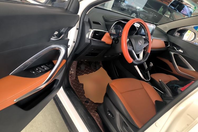 Used Baojun 510 2017 1.5L Manual Luxury Model Driver Seat