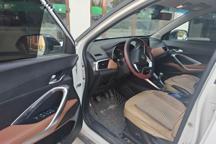 Used Baojun 510 2017 1.5L Manual Luxury Model Driver Seat