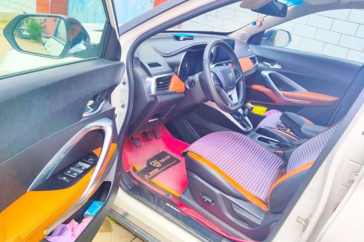 Used Baojun 510 2017 1.5L Manual Luxury Model Driver Seat