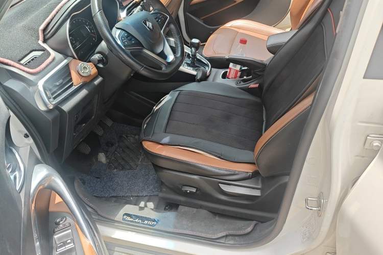 Used Baojun 510 2017 1.5L Manual Luxury Model Driver Seat