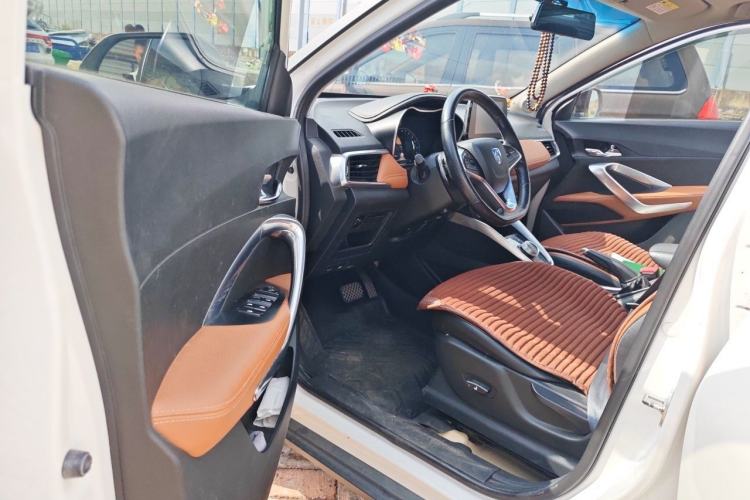 Used Baojun 510 2017 1.5L Automatic Luxury Model Driver Seat