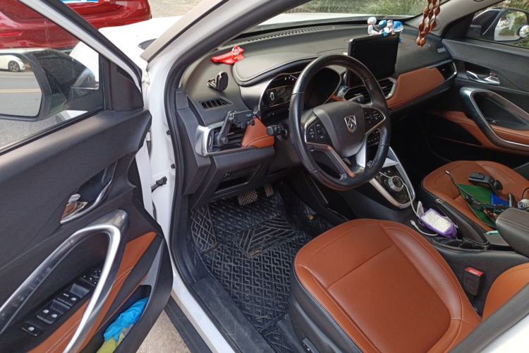 Used Baojun 510 2017 1.5L Automatic Luxury Model Driver Seat