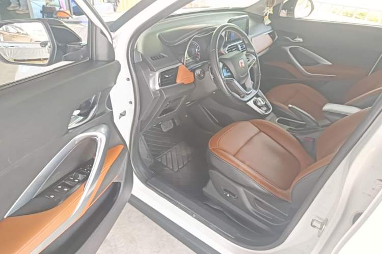 Used Baojun 510 2017 1.5L Automatic Luxury Model Driver Seat