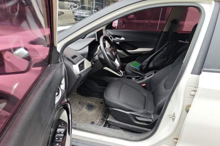 Used Baojun 510 2017 1.5L manual Comfort trim Driver Seat
