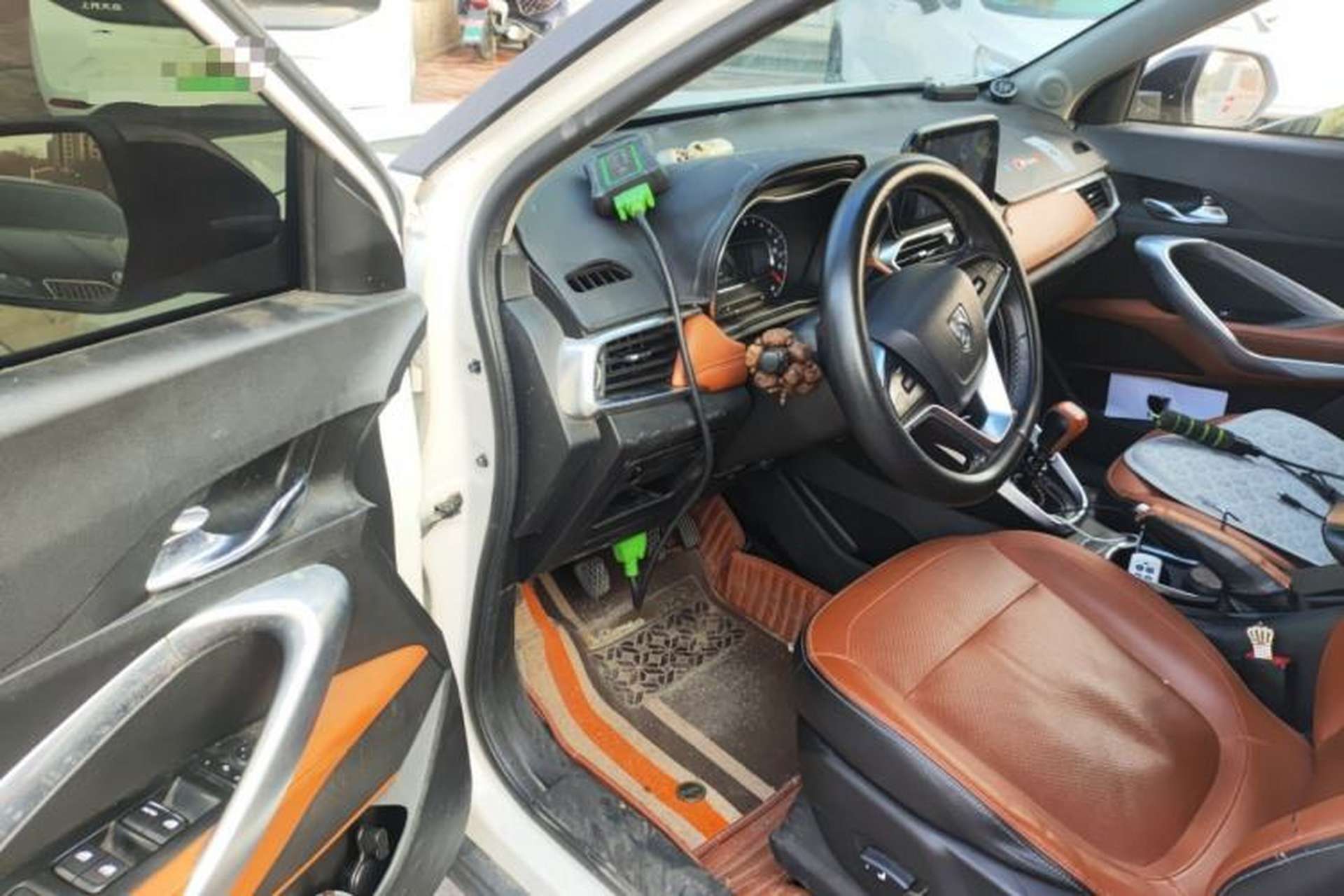 Used Baojun 510 2017 1.5L Manual Luxury Model Driver Seat