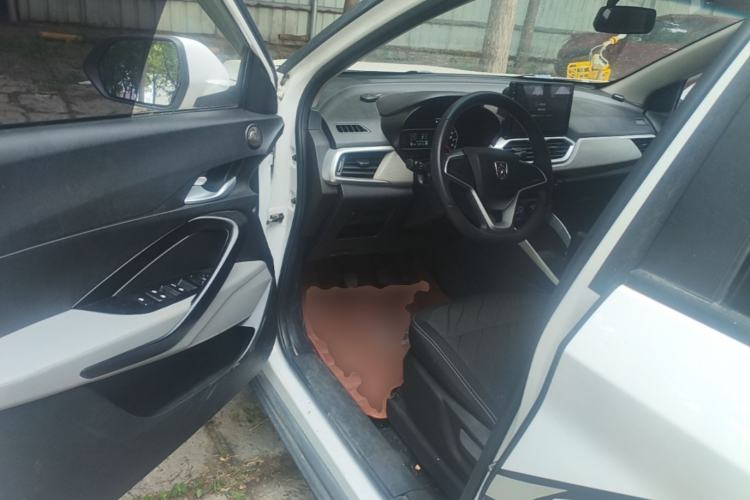 Used Baojun 510 2017 1.5L manual Comfort trim Driver Seat