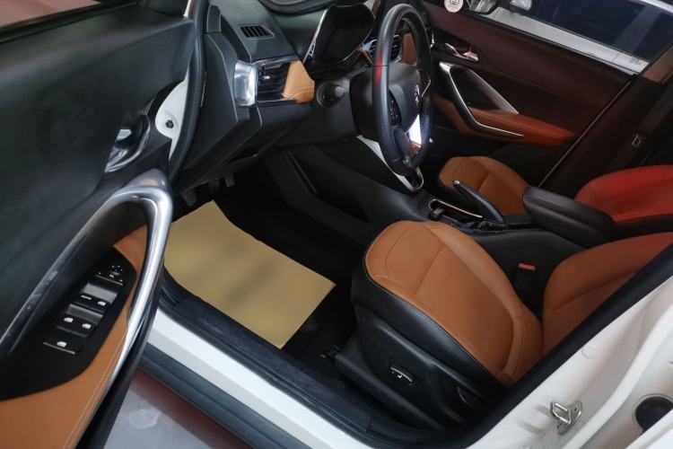Used Baojun 510 2017 1.5L Manual Luxury Model Driver Seat