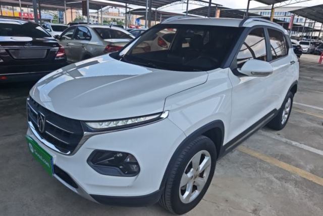 Used Baojun 510 2017 1.5L Automatic Fashion Model
