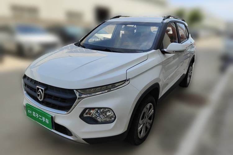 Used Baojun 510 2017 1.5L manual Comfort trim Guazi used car, China used car export, Used car for sale, Used  cars, Cheapest cars for sale