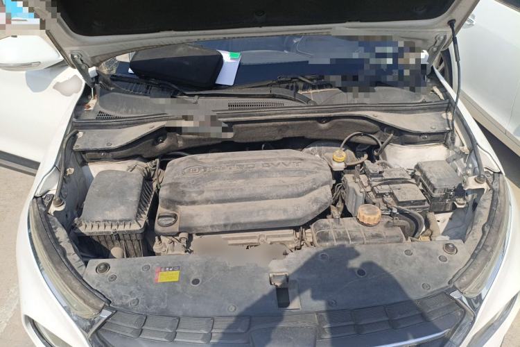 Used Baojun 510 2017 1.5L Manual Fashion Model Engine Bay