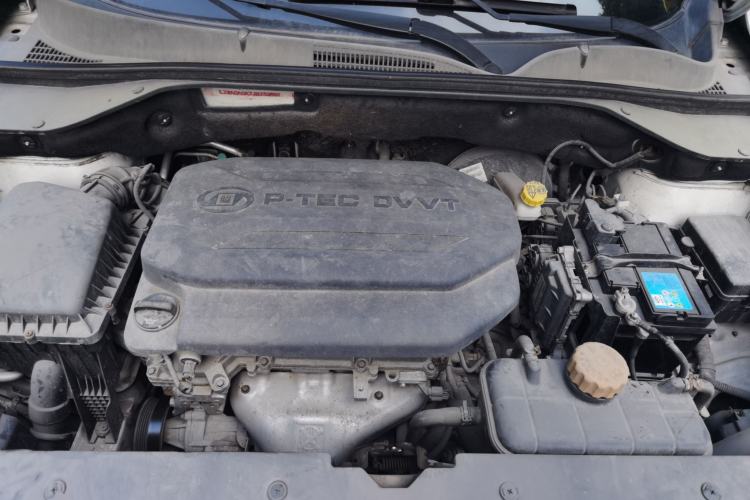 Used Baojun 510 2017 1.5L Automatic Luxury Model Engine Bay
