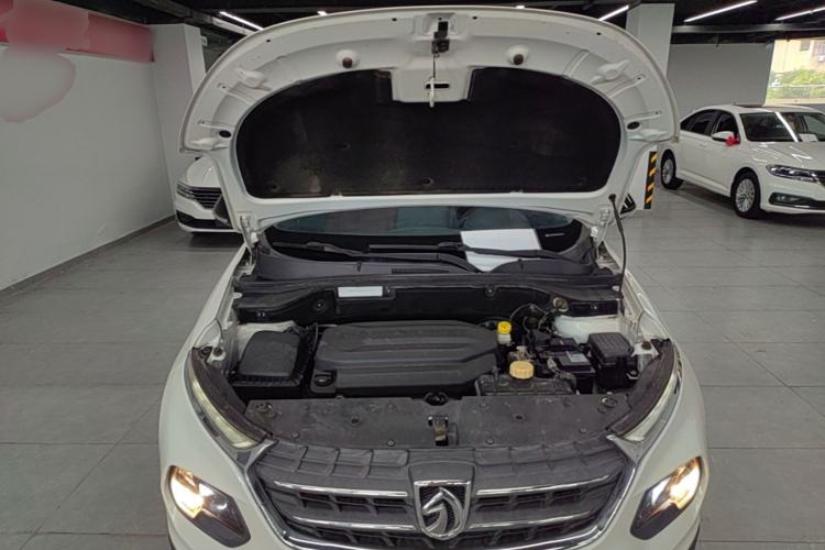 Used Baojun 510 2017 1.5L Automatic Luxury Model Engine Bay