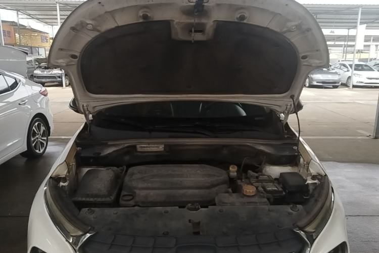 Used Baojun 510 2017 1.5L Manual Luxury Model Engine Bay