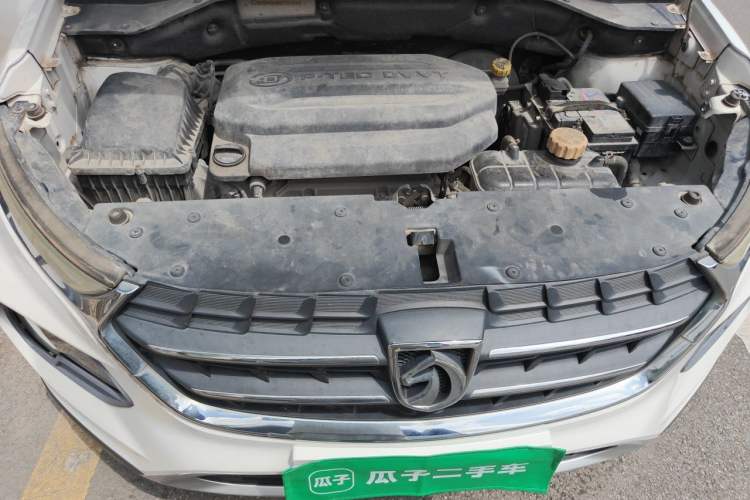 Used Baojun 510 2017 1.5L Manual Luxury Model Engine Bay