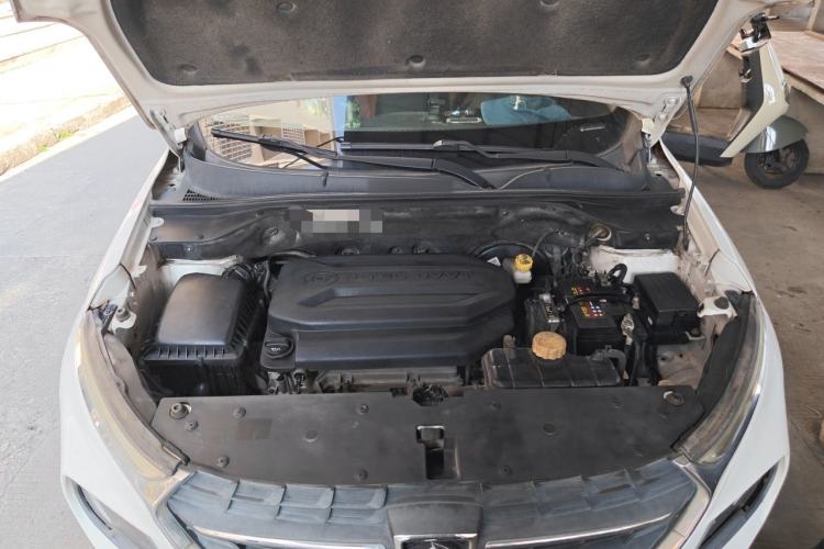 Used Baojun 510 2017 1.5L Automatic Luxury Model Engine Bay