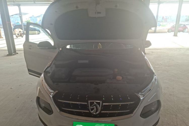 Used Baojun 510 2017 1.5L Manual Luxury Model Engine Bay