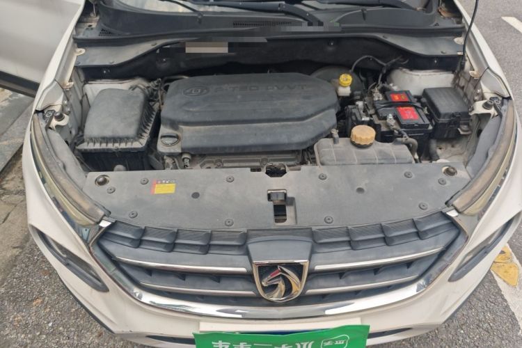 Used Baojun 510 2017 1.5L Automatic Luxury Model Engine Bay
