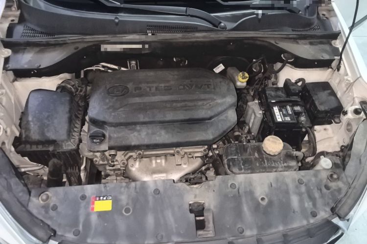 Used Baojun 510 2017 1.5L Manual Luxury Model Engine Bay