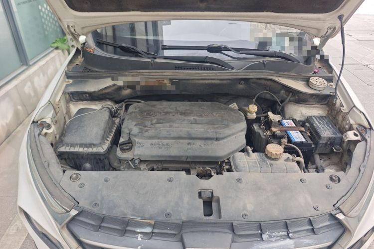 Used Baojun 510 2017 1.5L Manual Fashion Model Engine Bay