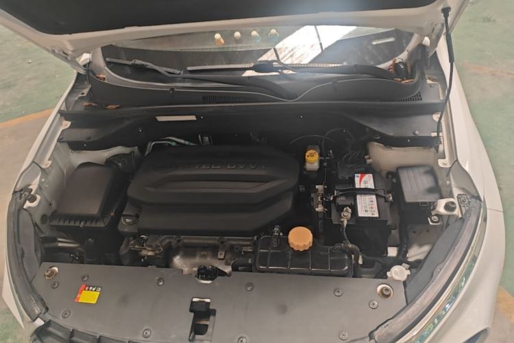 Used Baojun 510 2017 1.5L Automatic Fashion Model Engine Bay