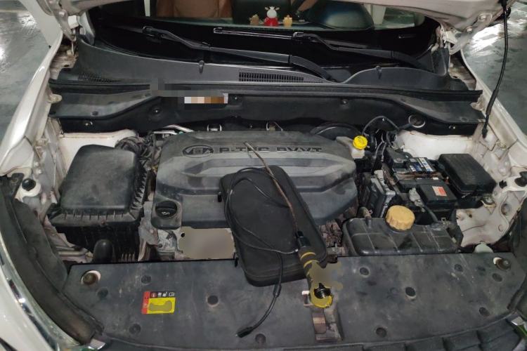 Used Baojun 510 2017 1.5L Automatic Luxury Model Engine Bay