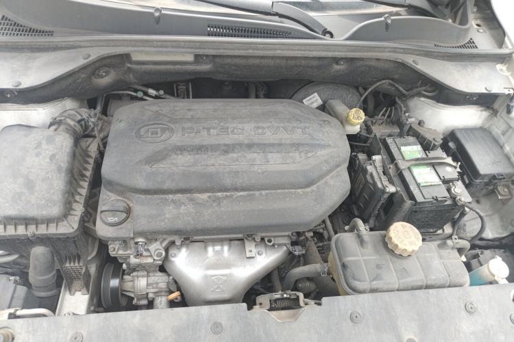 Used Baojun 510 2017 1.5L Automatic Luxury Model Engine Bay