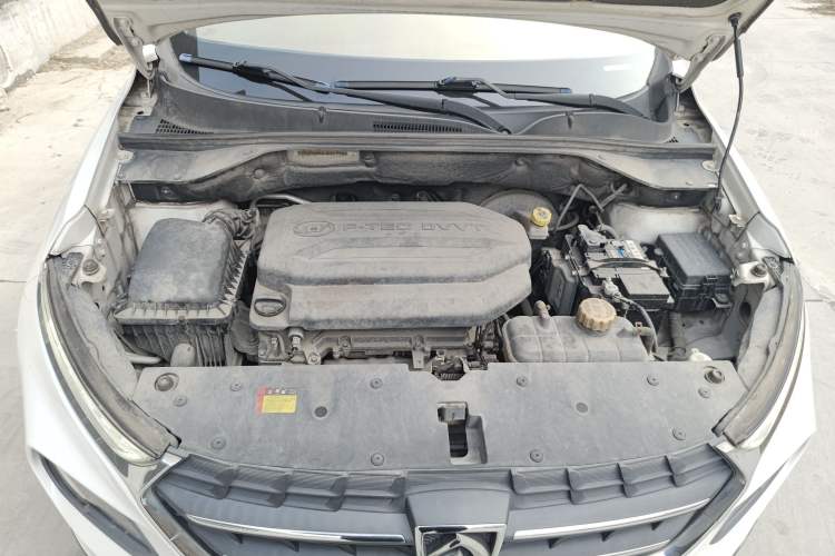 Used Baojun 510 2017 1.5L Manual Fashion Model Engine Bay