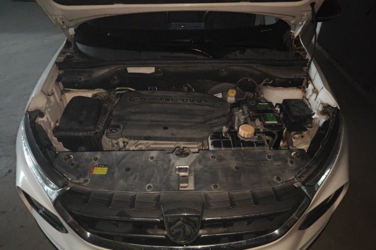 Used Baojun 510 2017 1.5L Manual Luxury Model Engine Bay
