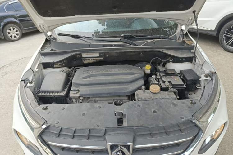 Used Baojun 510 2017 1.5L Automatic Luxury Model Engine Bay