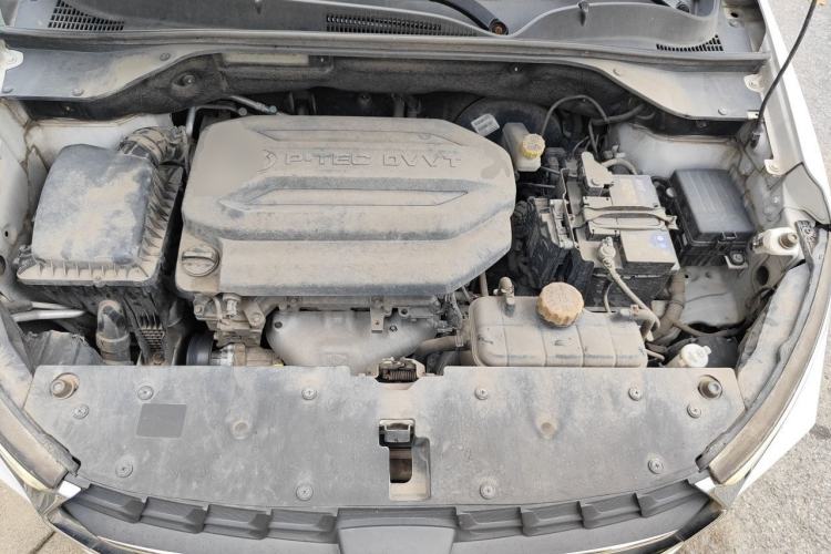 Used Baojun 510 2017 1.5L Automatic Fashion Model Engine Bay