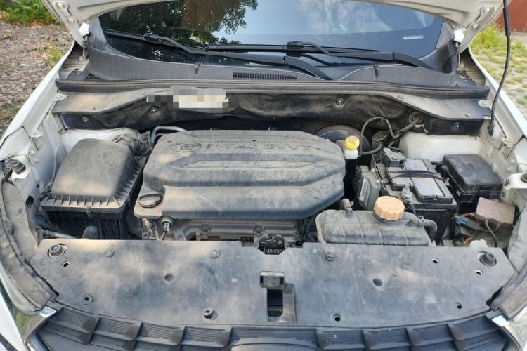 Used Baojun 510 2017 1.5L Manual Luxury Model Engine Bay