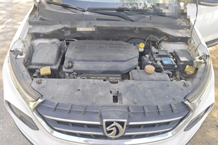 Used Baojun 510 2017 1.5L Automatic Luxury Model Engine Bay