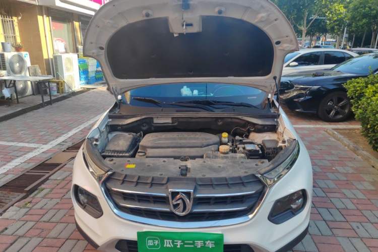 Used Baojun 510 2017 1.5L Automatic Luxury Model Engine Bay