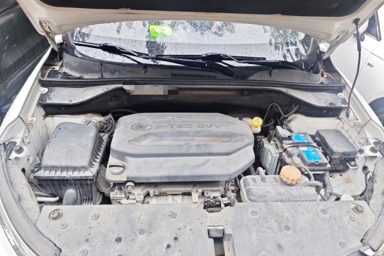 Used Baojun 510 2017 1.5L Manual Fashion Model Engine Bay