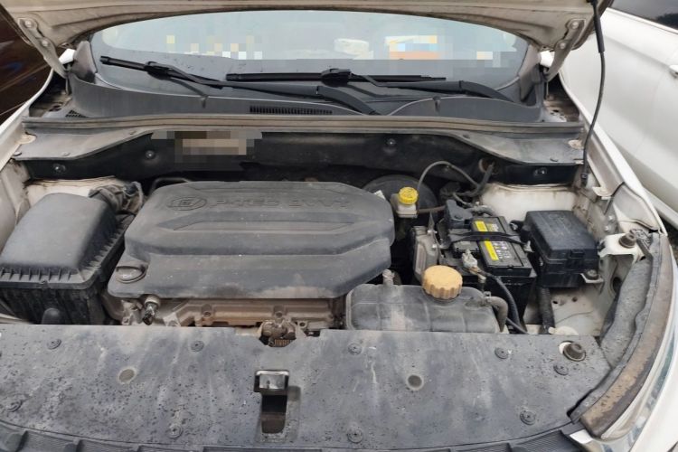 Used Baojun 510 2017 1.5L Manual Luxury Model Engine Bay