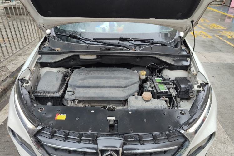 Used Baojun 510 2017 1.5L Automatic Luxury Model Engine Bay